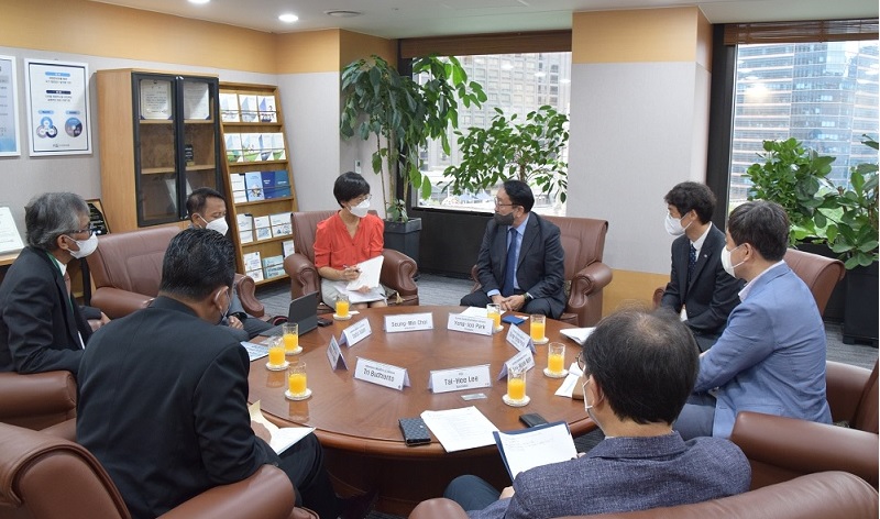 인도네시아 재무부 연수단 한국재정정보원 방문 모습 1